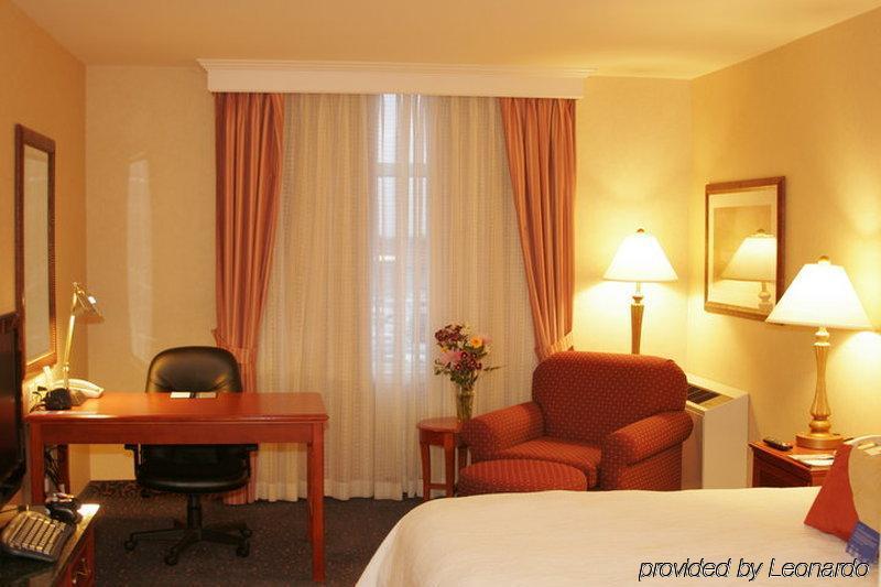 Hilton Garden Inn West Edmonton Quarto foto